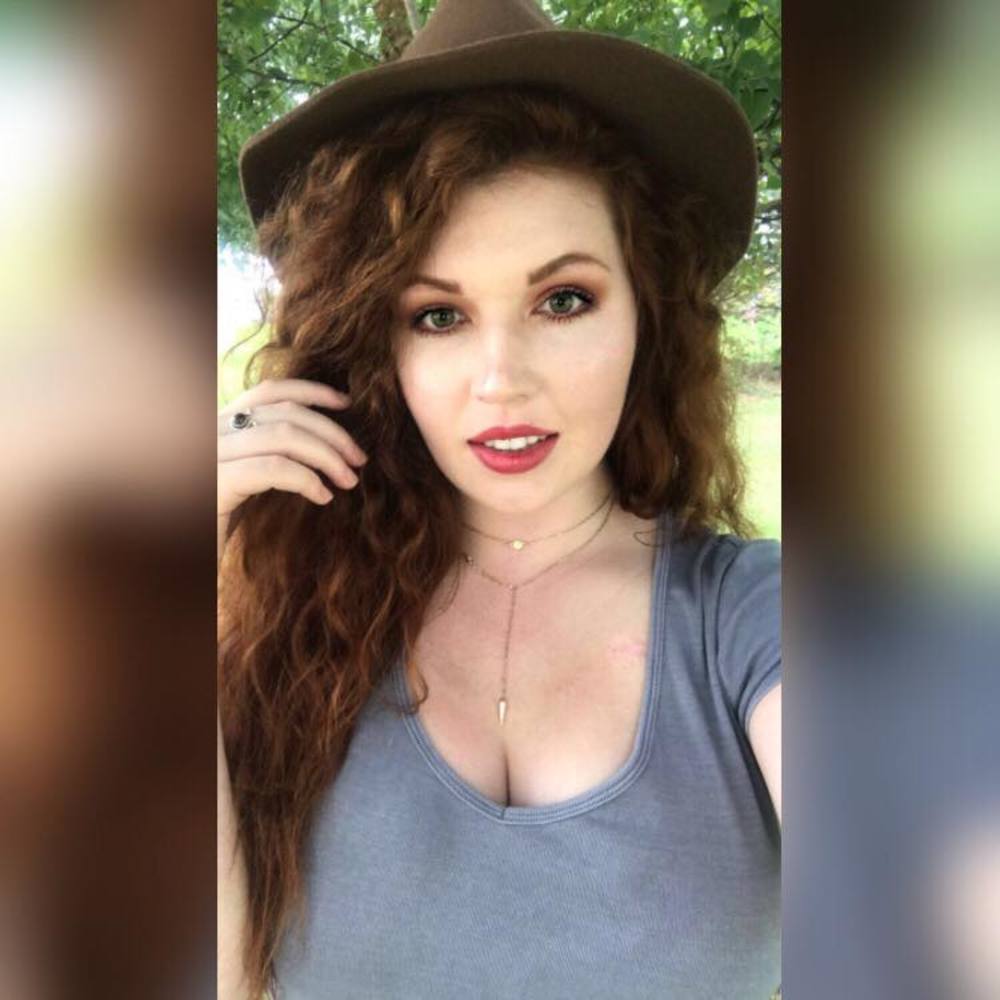 Meet your Posher, Tiffany